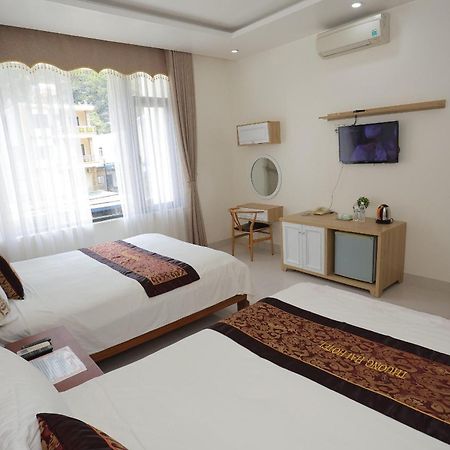 Phong Nha Jasmine Hostel & Roof Top Bar Exterior photo