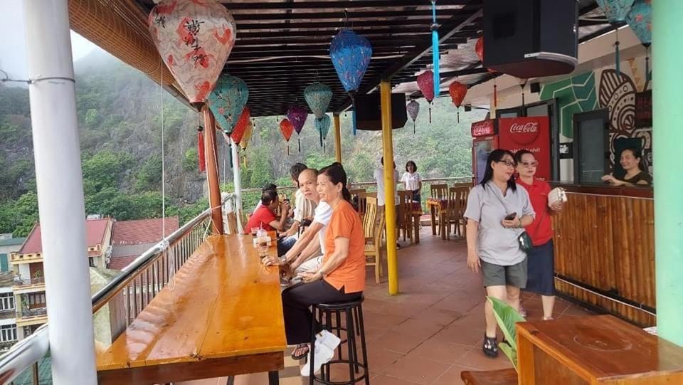 Phong Nha Jasmine Hostel & Roof Top Bar Exterior photo