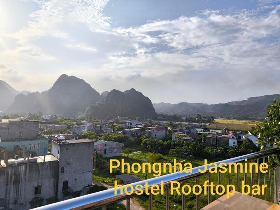 Phong Nha Jasmine Hostel & Roof Top Bar Exterior photo