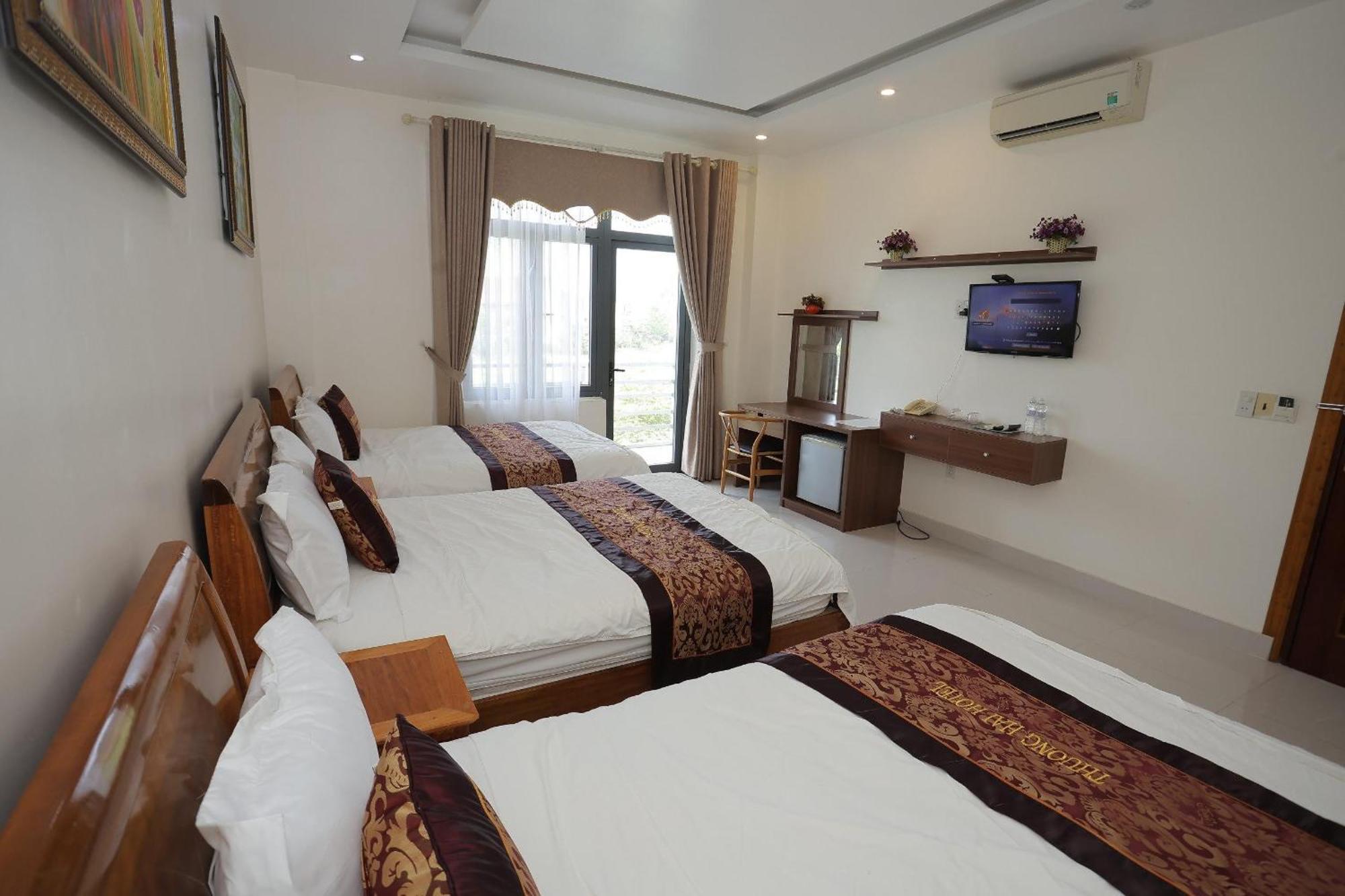 Phong Nha Jasmine Hostel & Roof Top Bar Exterior photo
