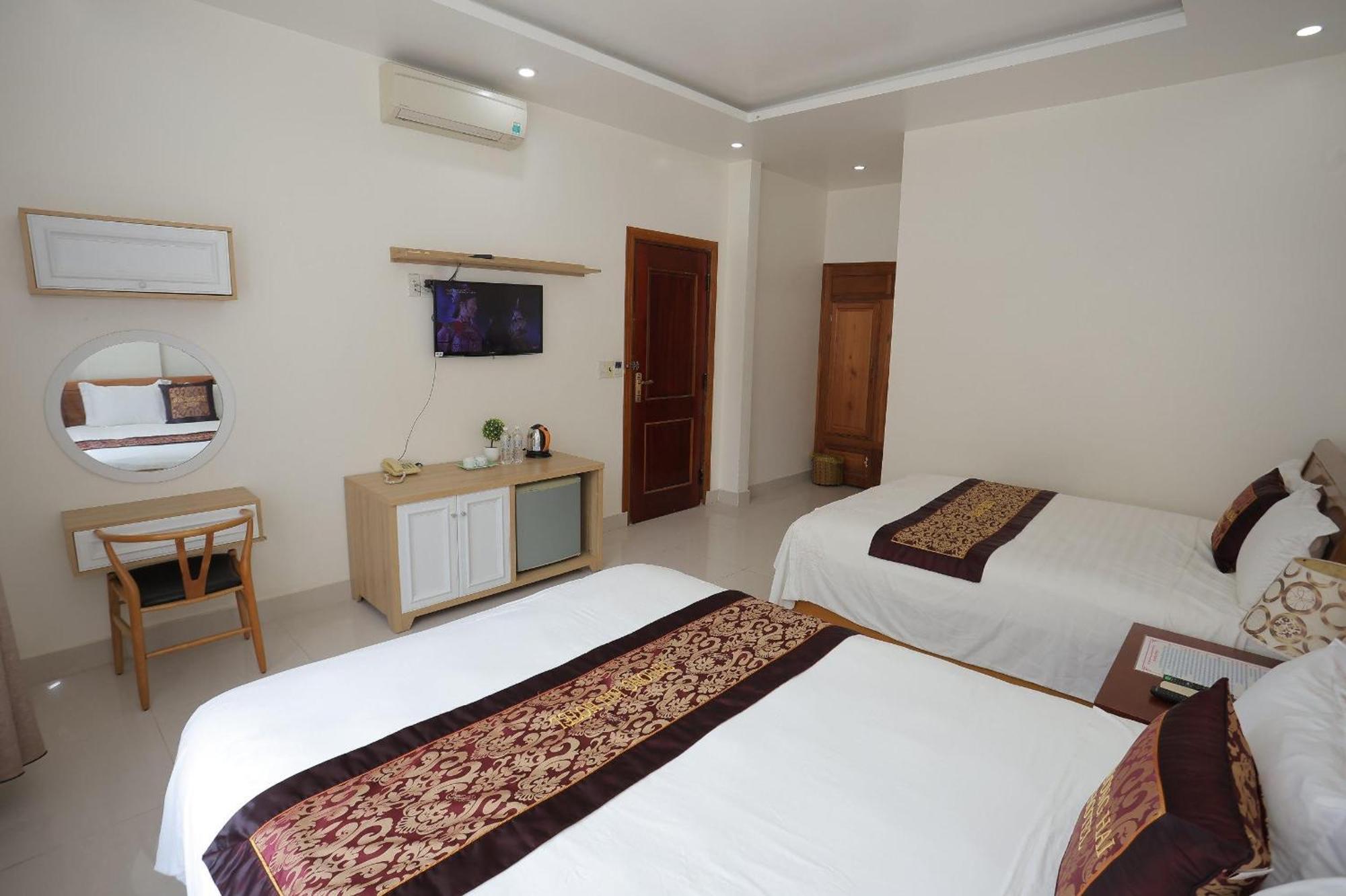Phong Nha Jasmine Hostel & Roof Top Bar Exterior photo