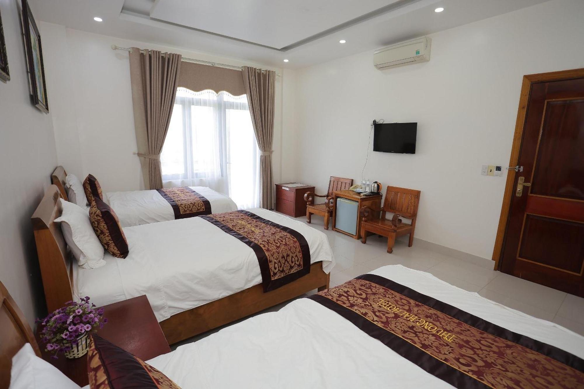 Phong Nha Jasmine Hostel & Roof Top Bar Exterior photo